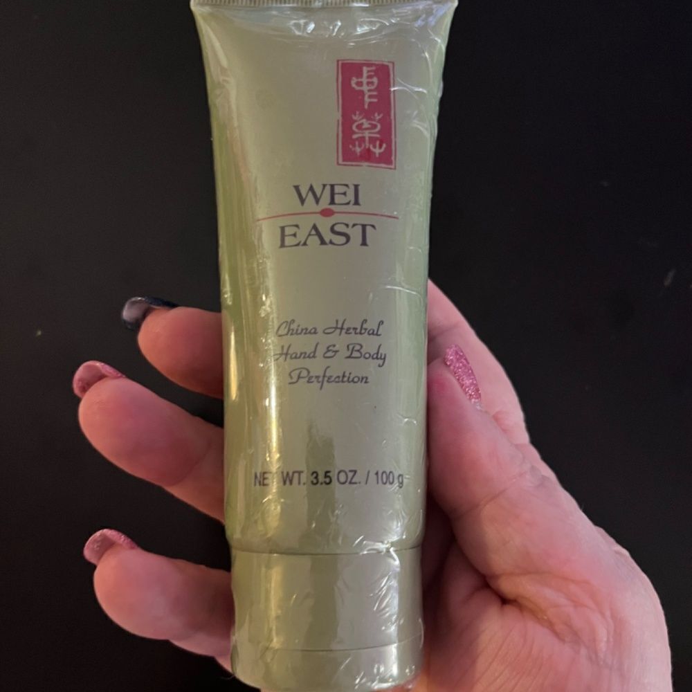 NEW Wei East China Herbal Hand & Body Perfection 3.5oz